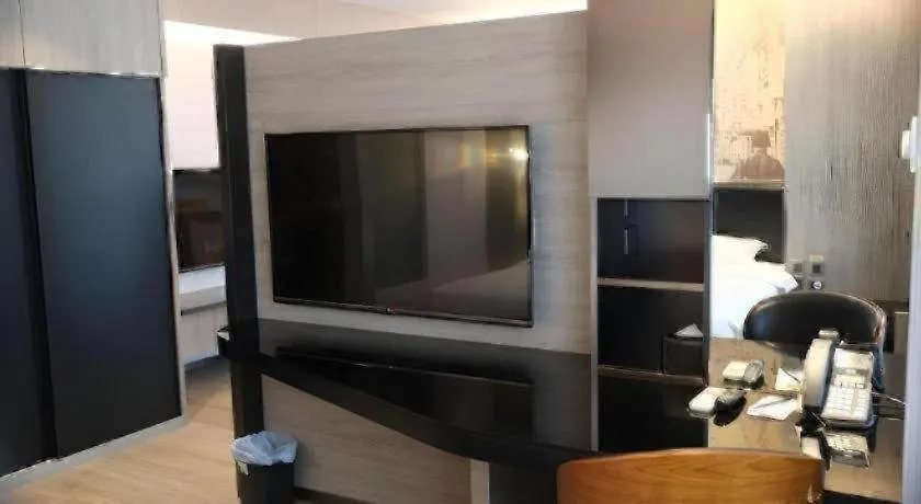 M1 North Point Hotel-1