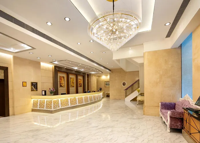 Ramada Hong Kong Grand View Hotel